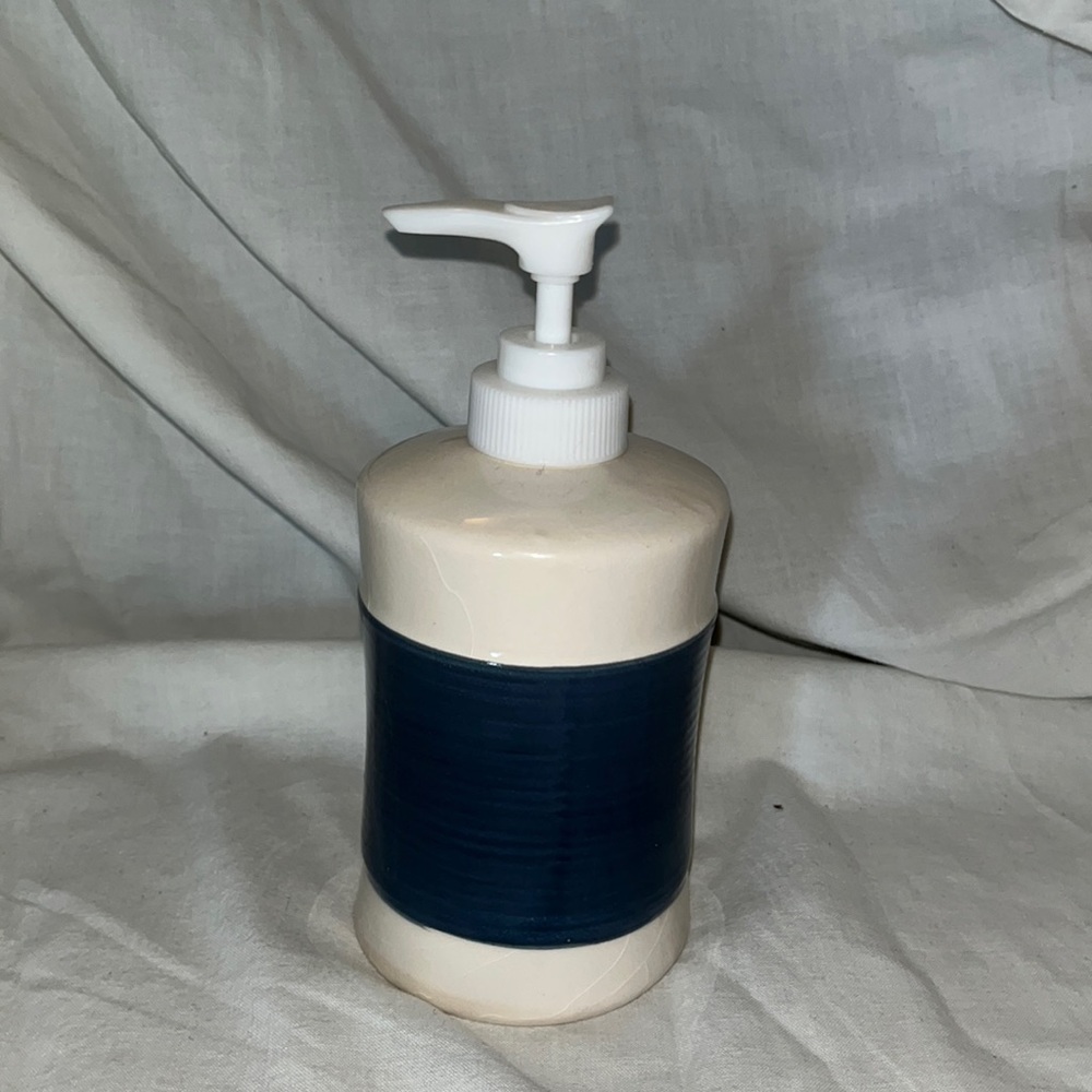 Soap dispenser.